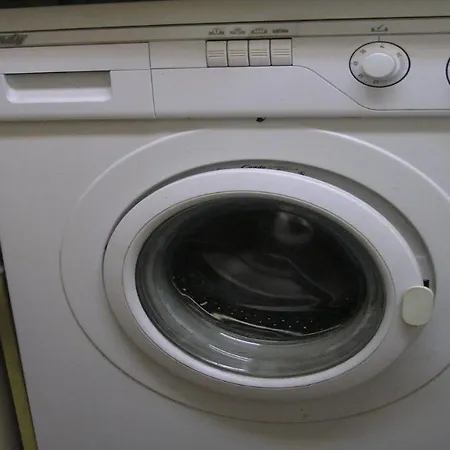 P4c Klimatyzacja Netflix Kawalerka Mala Halczyna 9-2 Centrum 5 Przystankow Parkowanie Bezplatne Appartement Cracovie